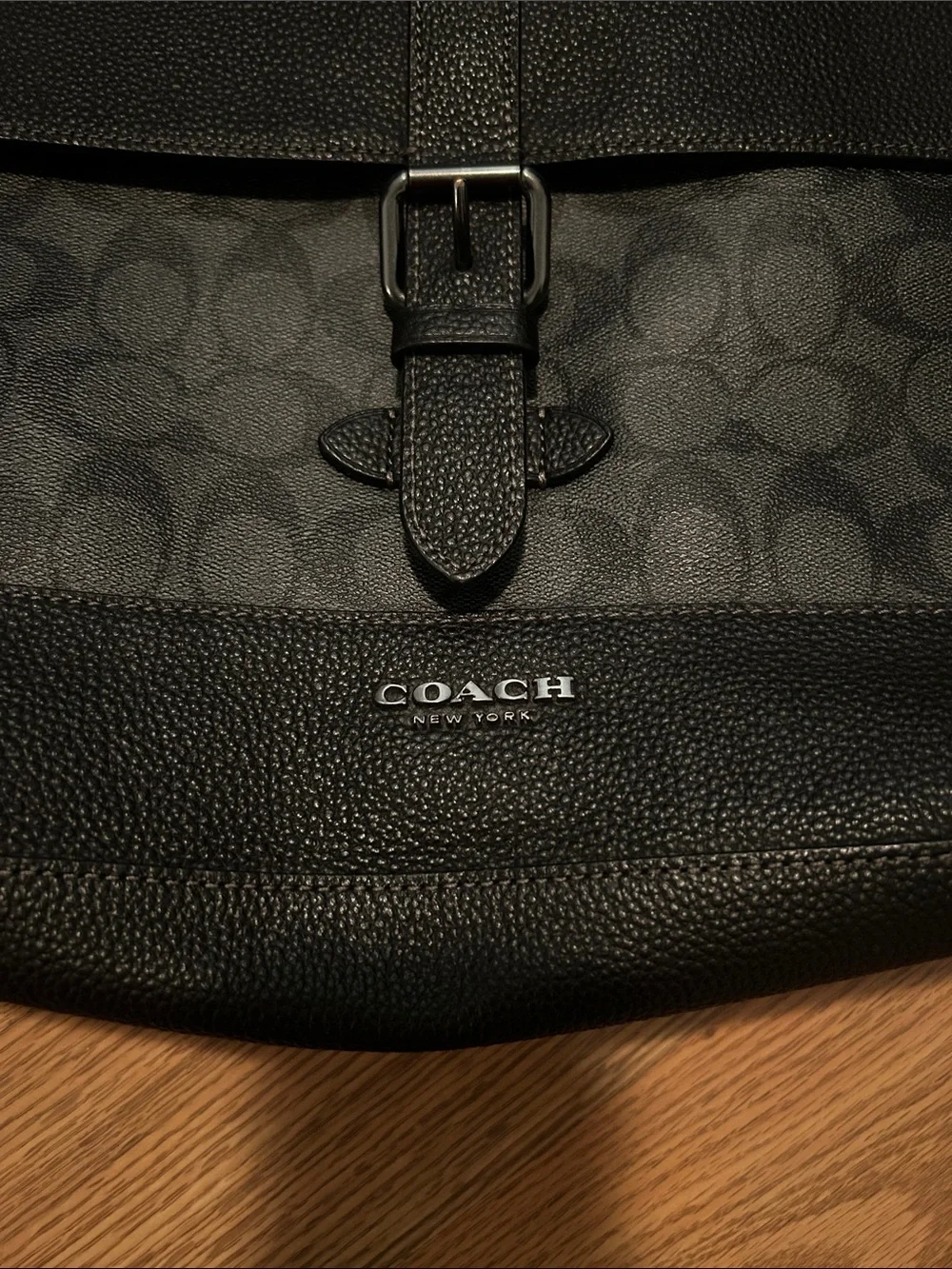 Coach Men's Gray/Black Signature Canvas Messenger Bag